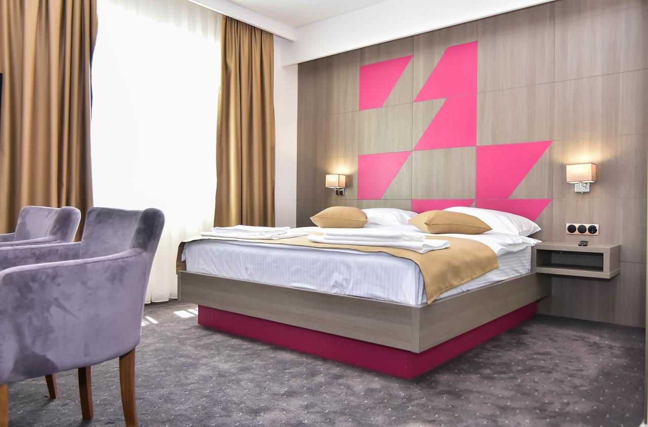 Hotel Kljuc Экстерьер фото